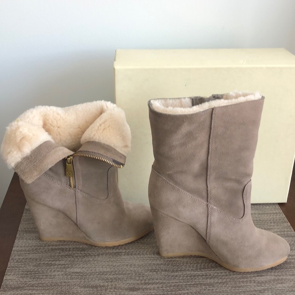 COACH Boots - Picture 2 of 4